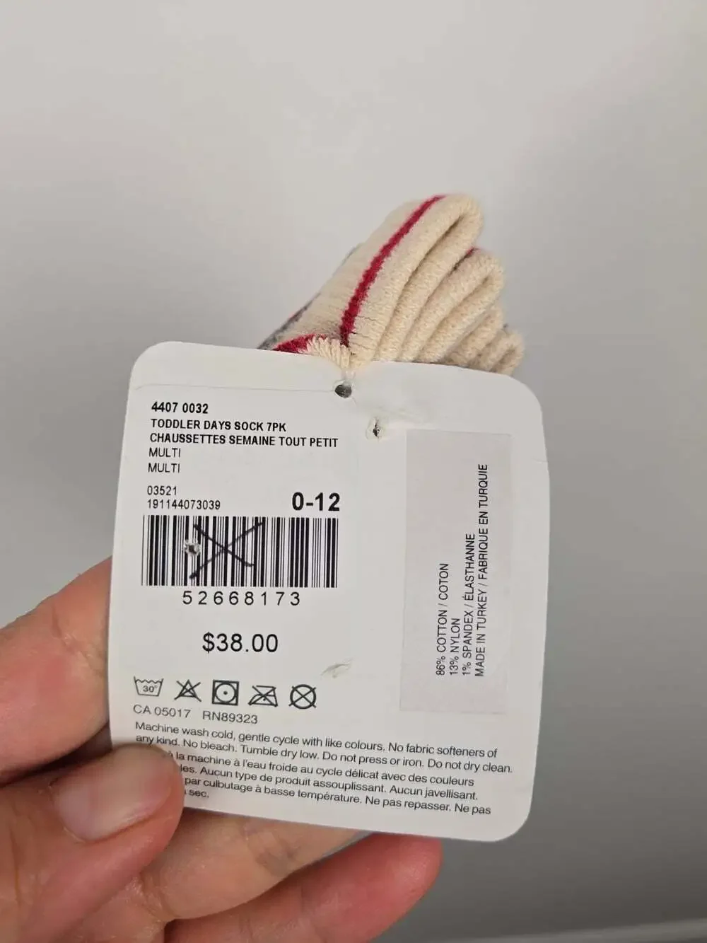 Roots Canada Toddler Socks 2 Pack Maple Leaf 0-12M NWT Cabin